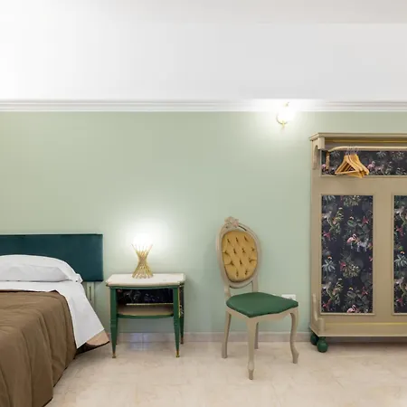 Aparthotel Hotiday Stanze Letterarie Catánia