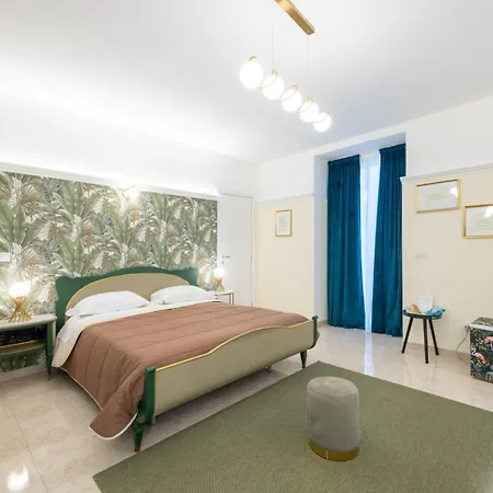 Hotiday Stanze Letterarie Aparthotel