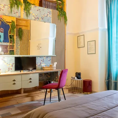 Aparthotel Hotiday Stanze Letterarie Catánia